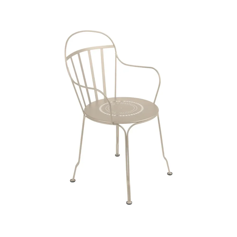 Fermob Louvre karmstol Nutmeg (beige)