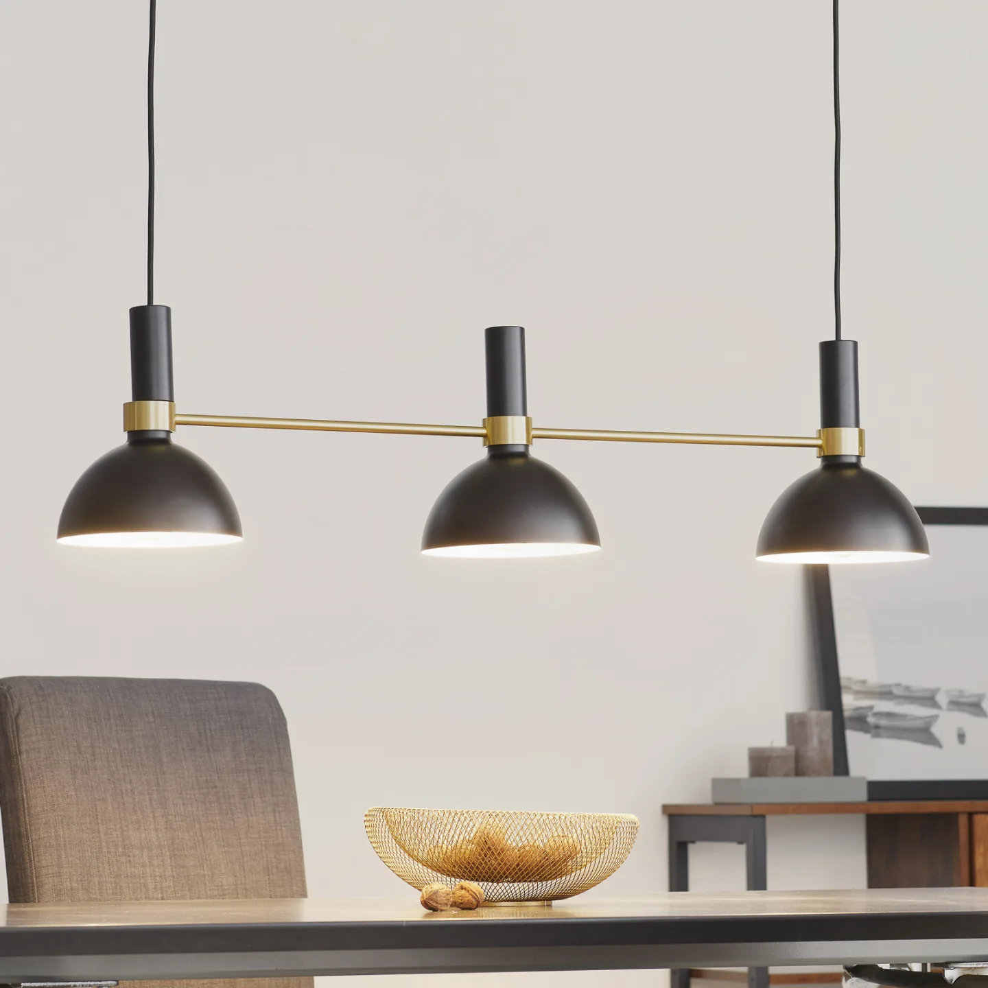 Larry 3 Pendel Black/Brushed Brass - Markslöjd - Køkken - Moderne - Metal - Med flere lyskilder