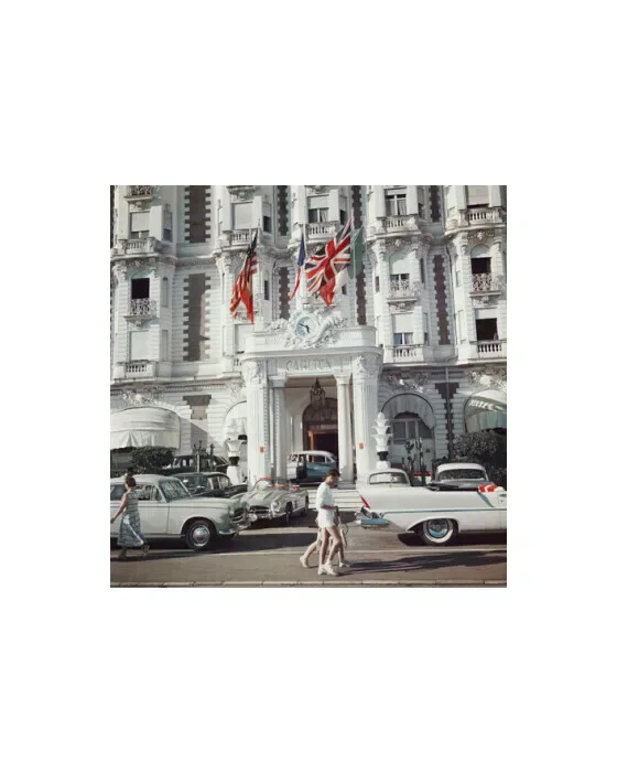 Carlton Hotel