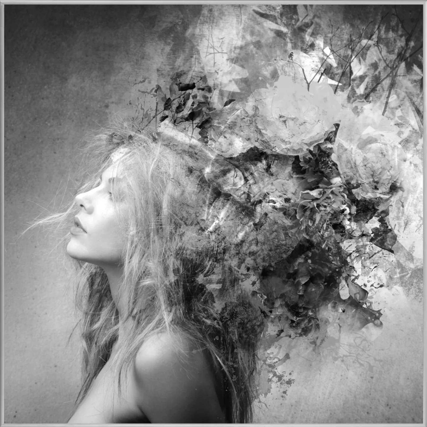 image LAND Bild mit Rahmen Frau mit Blumenschmuck | Schubiger Möbel
