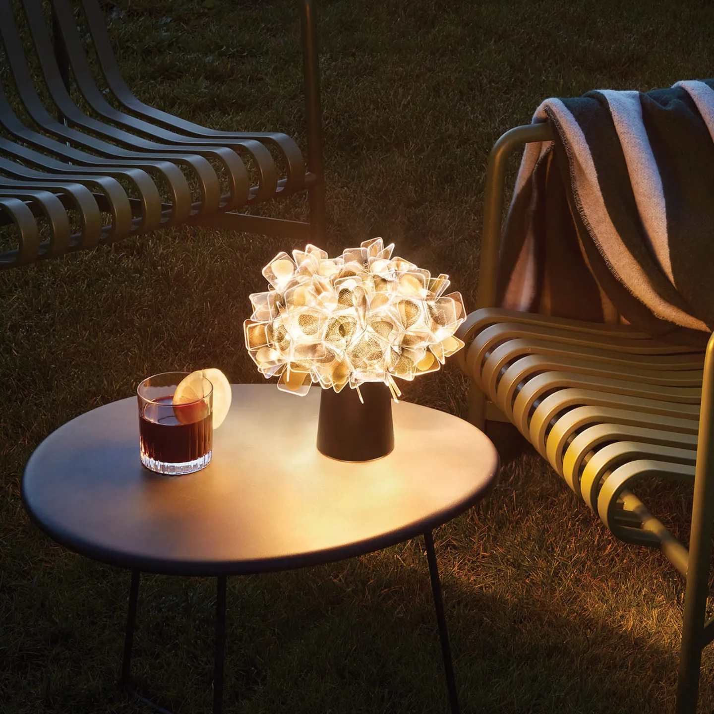 Clizia LED-Akku-Tischlampe Mama Non Mama Gold/Black - Slamp Clizia Mama Non Mama - Wohnzimmer - Design - Kunststoff - Mit Schirm