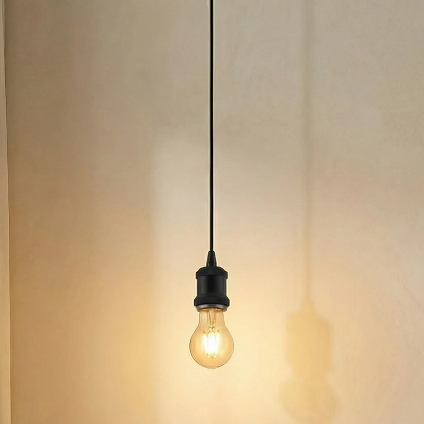 Hattie Pendelleuchte, Fassung E27, Ø 5 cm, E27, schwarz, Metall - Lindby - Esszimmer - Modern - Aluminium - Einflammig