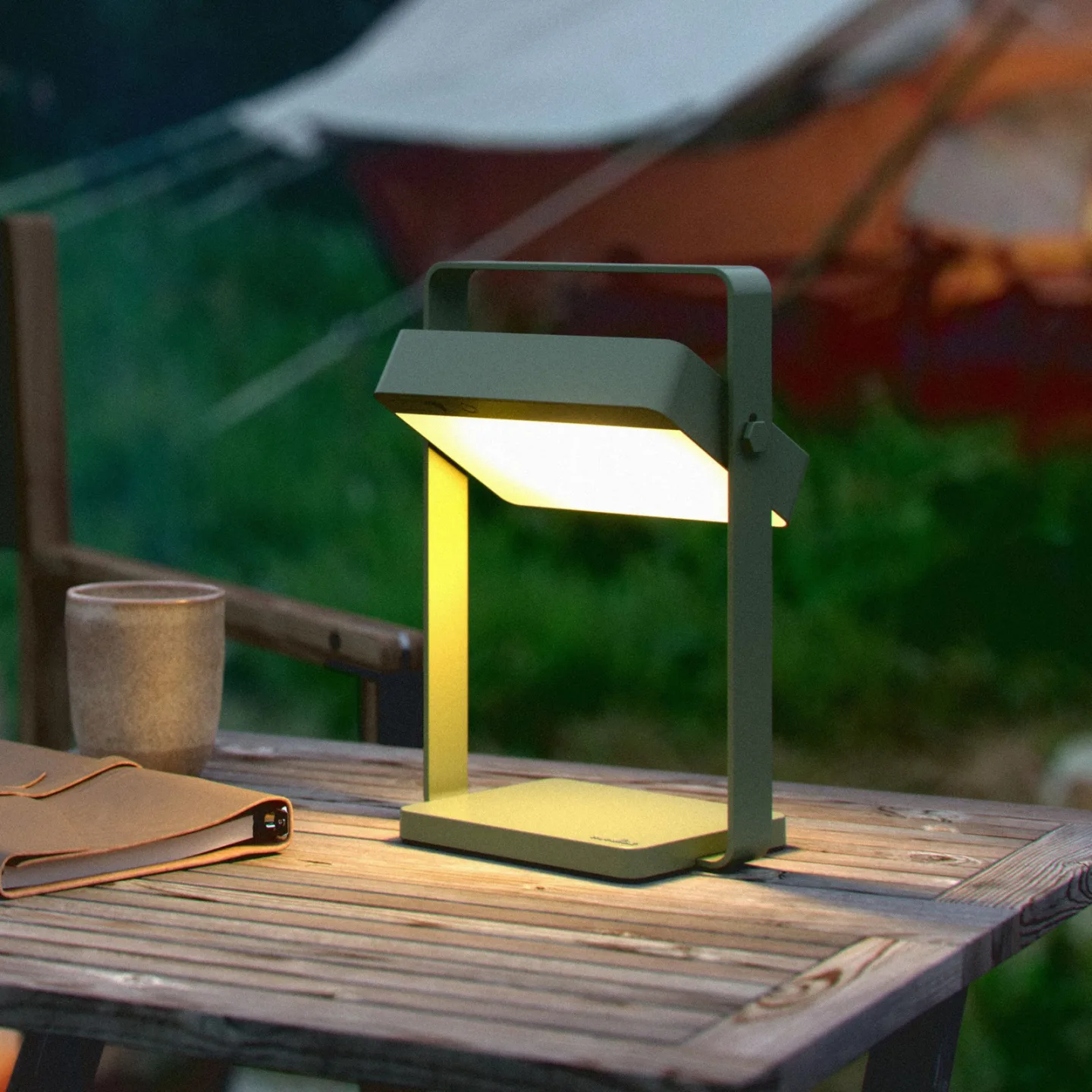 Saulio LED-Solar-Tischlampe, olivgrün, IP44, USB - Nordlux - Wohnzimmer - Modern - Aluminium - Einflammig