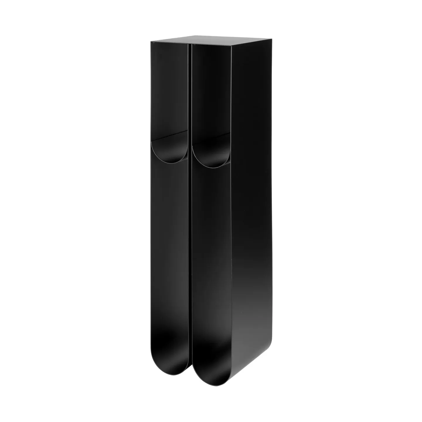 Kristina Dam Studio Curved Sockel Black