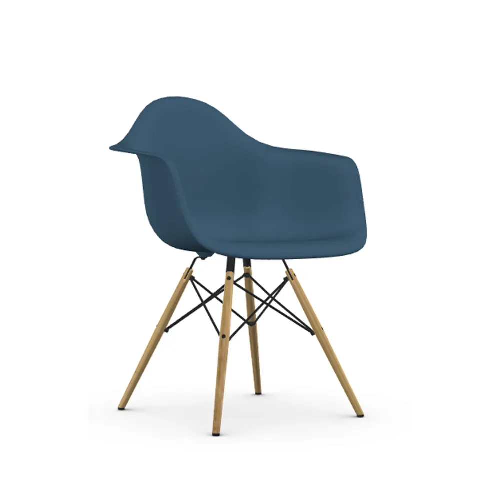 Vitra Eames Plastic Armchair RE DAW stol 83 sea blue-golden maple