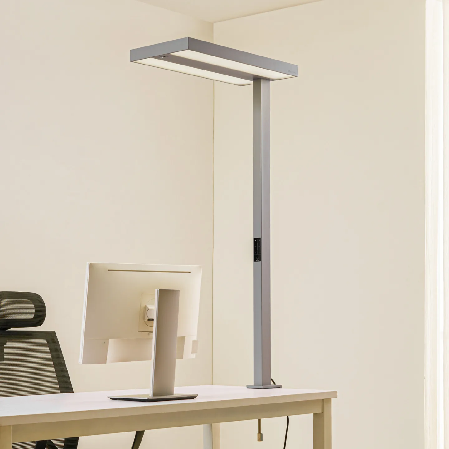 Logan LED-Büro-Klemmleuchte silber dimmbar, Sensor - Arcchio - Arbeitszimmer / Büro - Modern - Aluminium - Mehrflammig