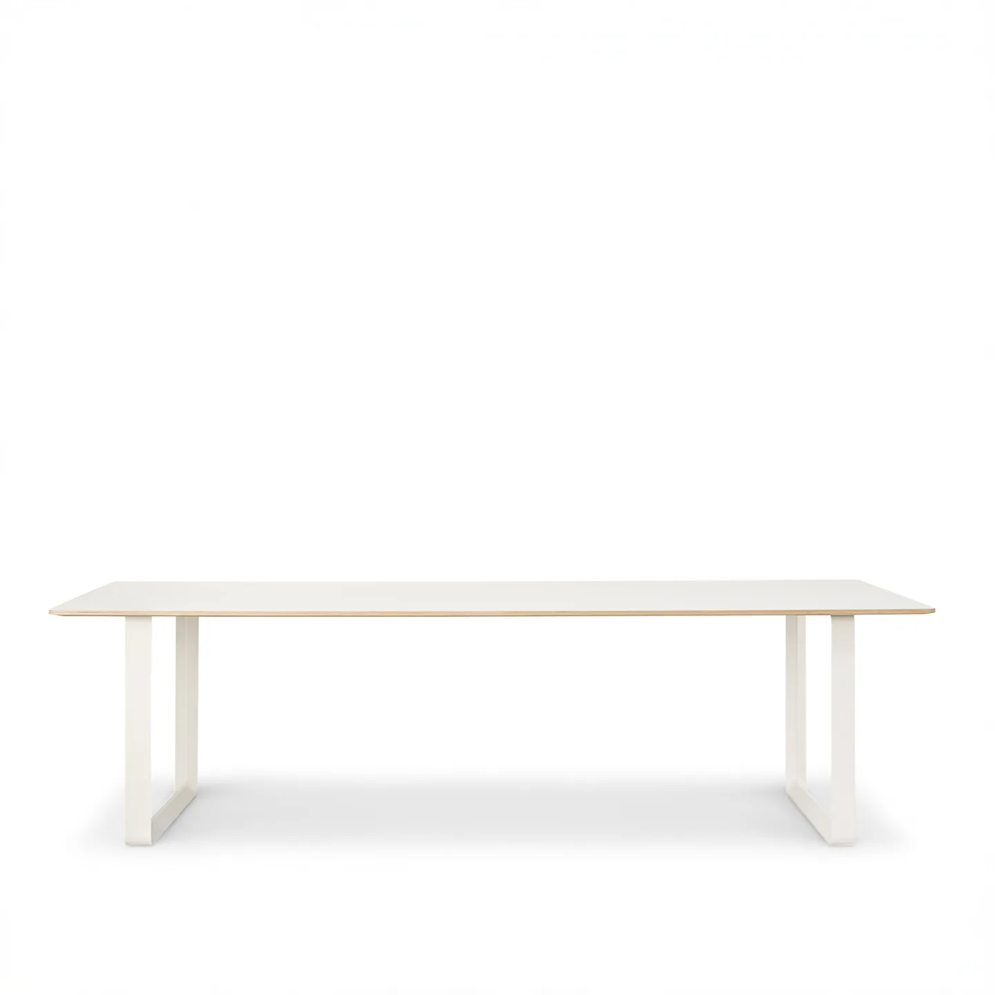 Muuto - 70/70 Table matbord 225x90 cm, Vit laminat/Vit - Matbord - TAF Studio - Svart,Vit - Metall/Trä