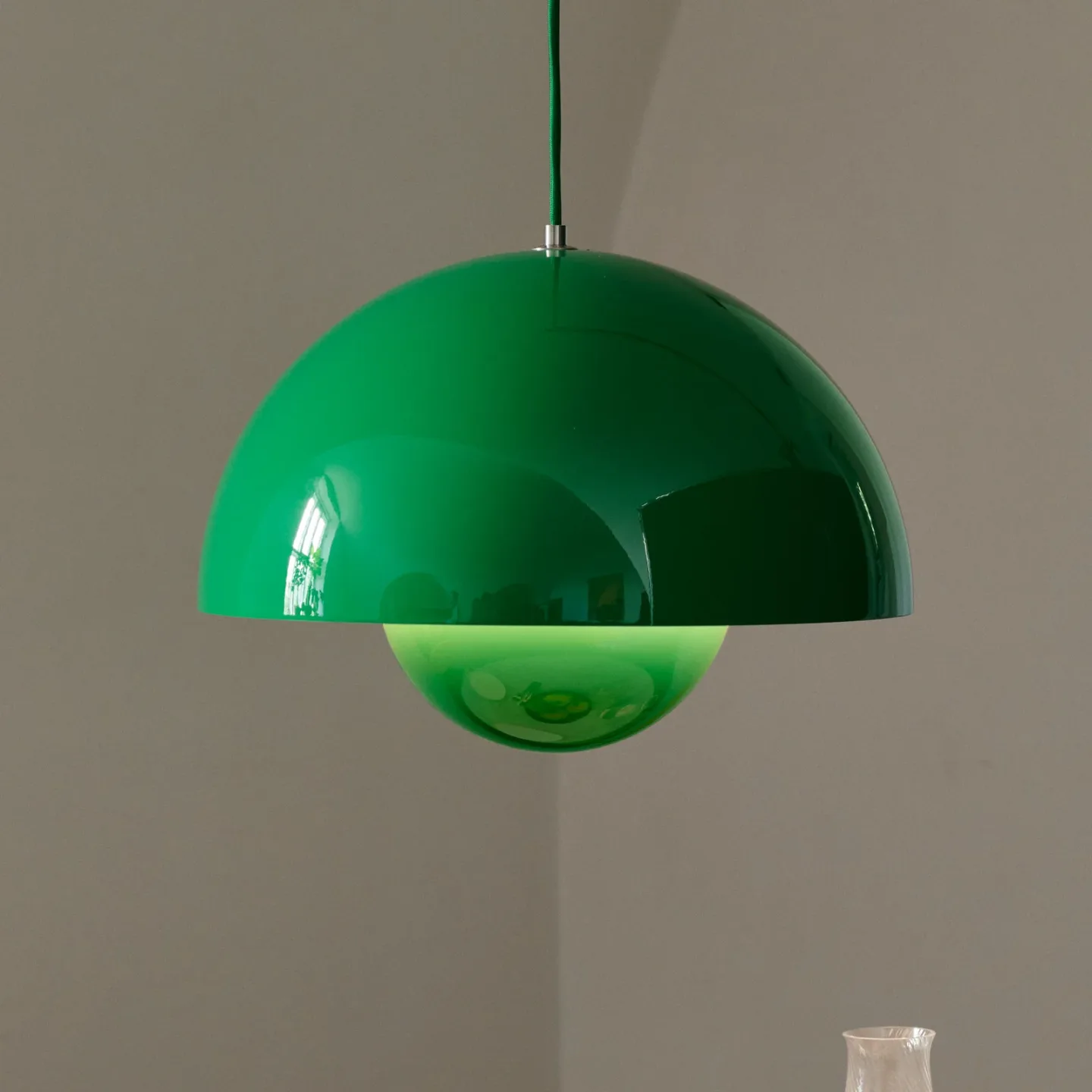 Flowerpot VP7 pendellampe Signal Green - &Tradition - Stue - Design - Metal - Med én lyskilde