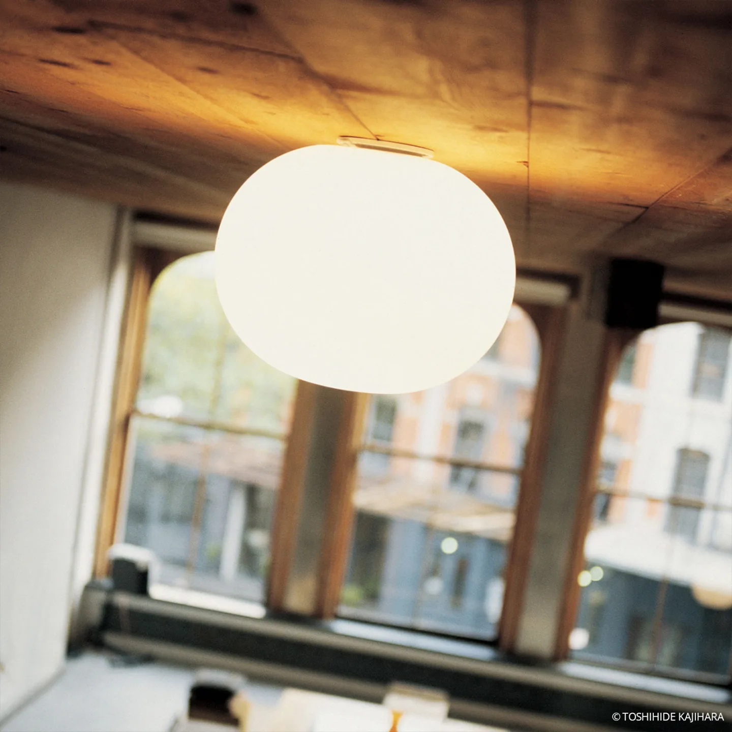 Glo-Ball C2 Deckenleuchte White - Flos - Wohnzimmer - Design - Glas - Kugel