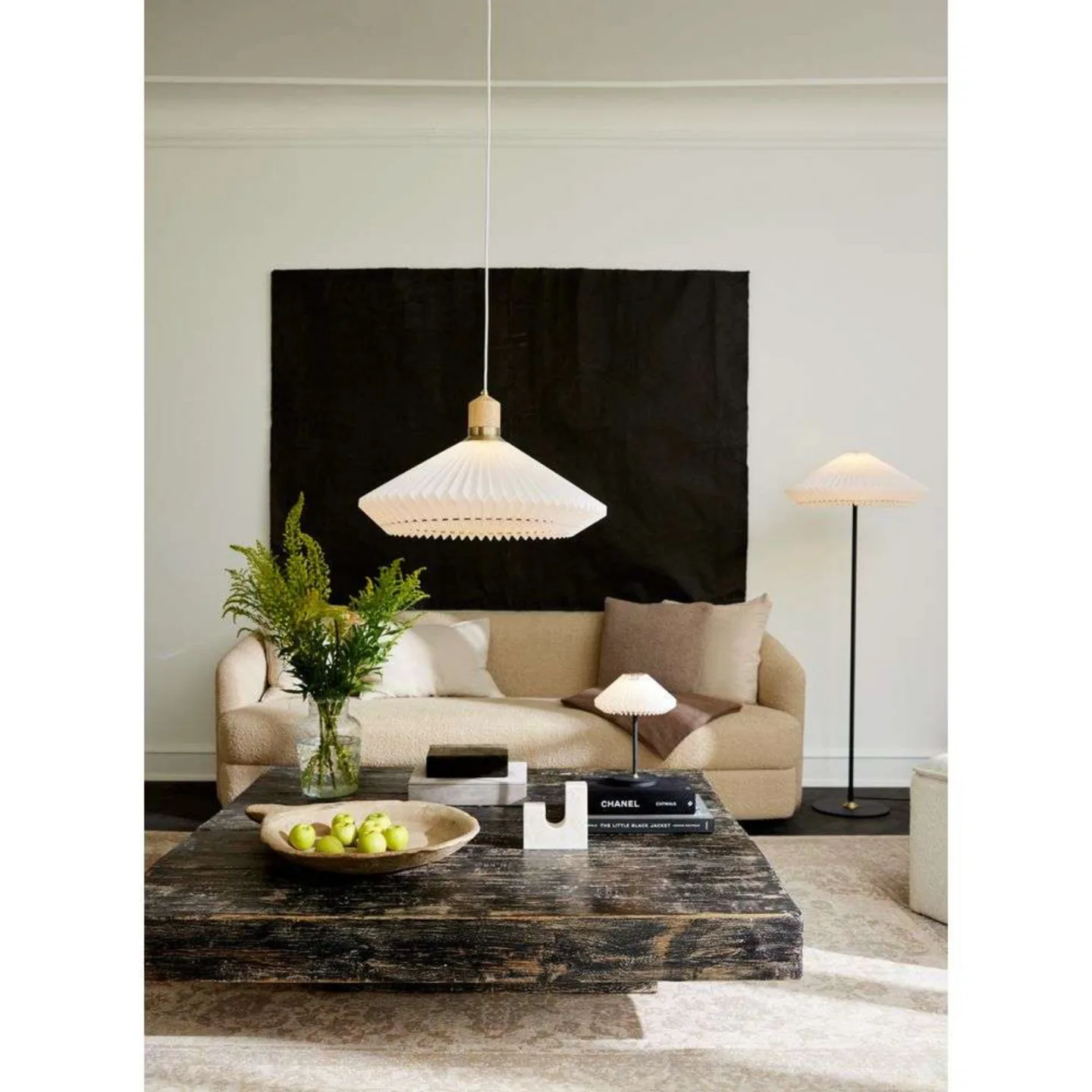 Paris Stehleuchte Ø56 Clean White/Black - Halo Design - Wohnzimmer - Metall
