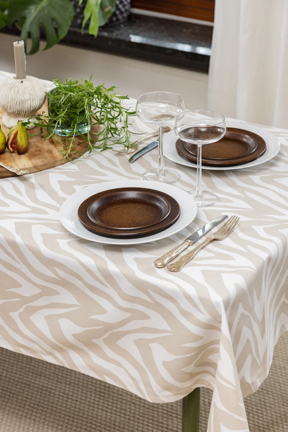 Dukar - Bomullsduk Laura (beige) (Størrelse: 140 x 250)