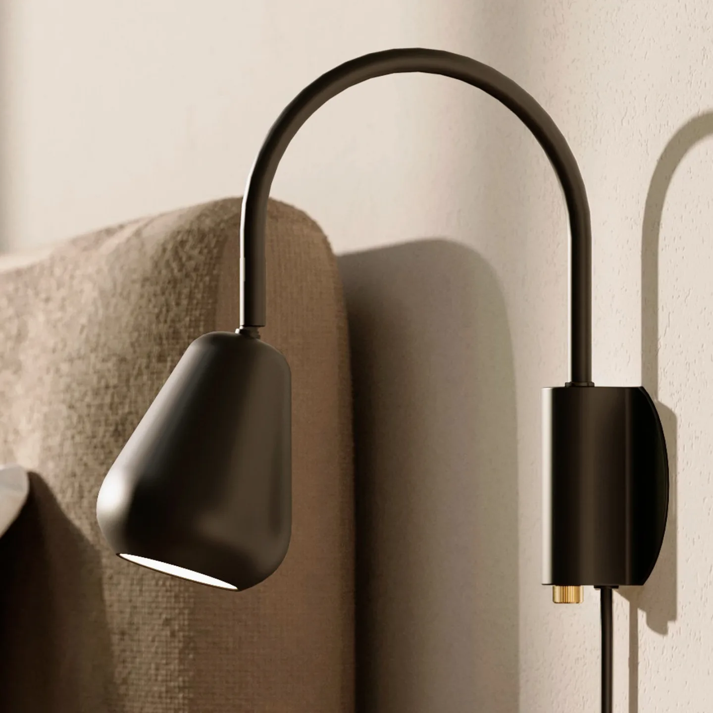 Anoli veggspot svart metall GU10-kontakt – Nuura Nuura Aps - Stue - Moderne - Med en lyskilde