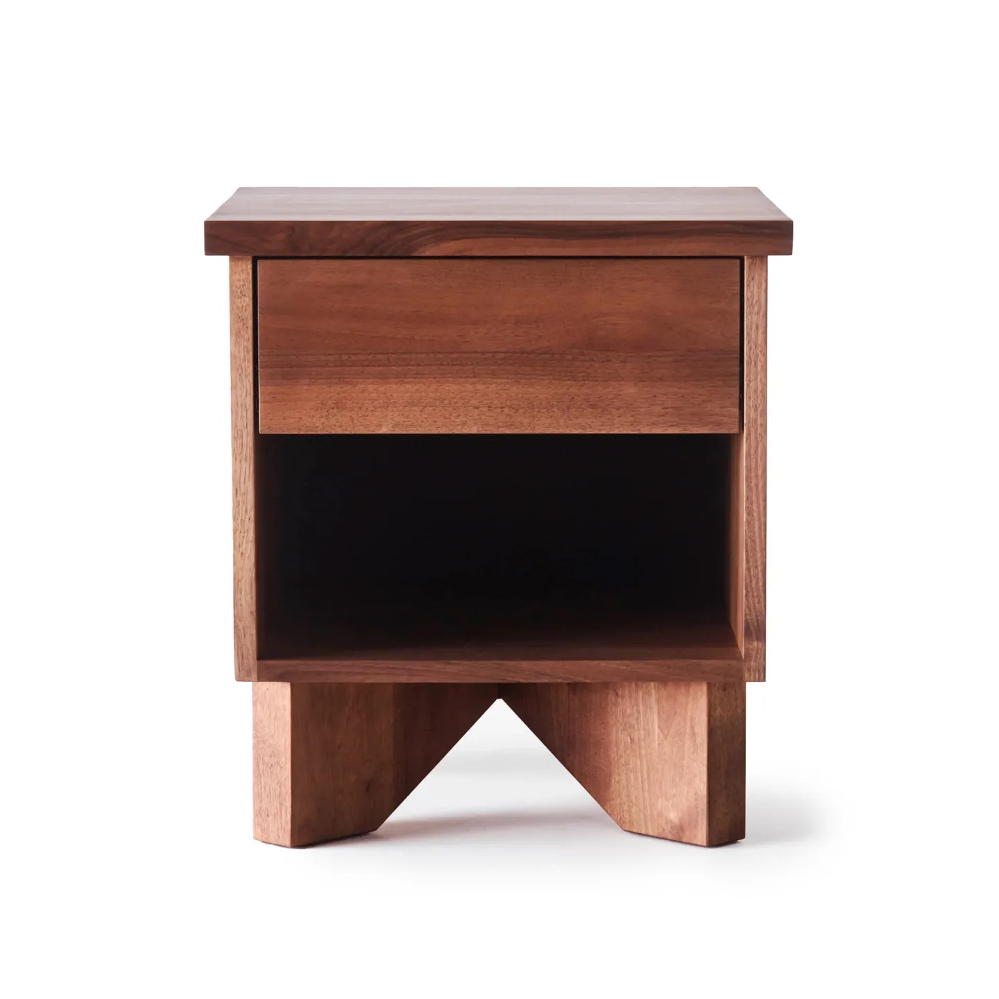 Dusty Deco - V Bedside Table - Walnut - Sängbord - Träfärgad