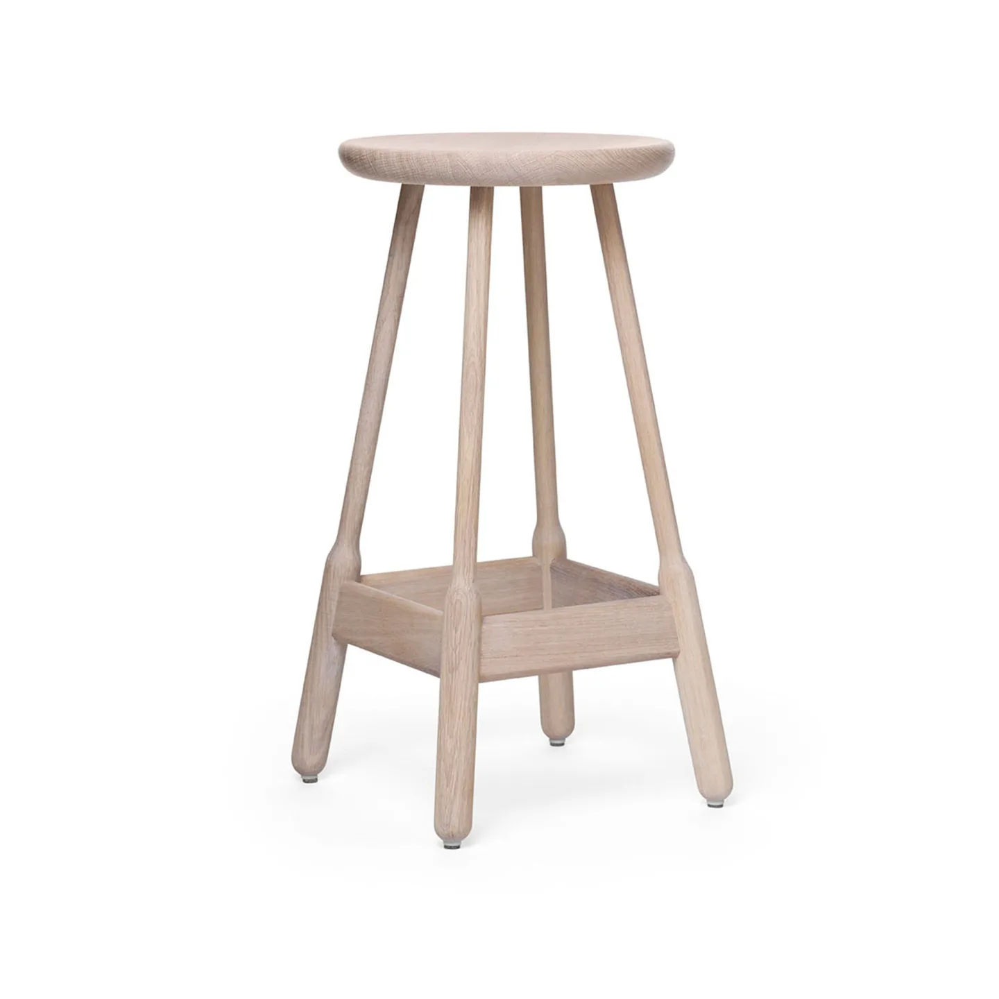 Massproductions - Albert Bar Stool - H 740, White Oiled Oak, Utan klädsel - Barstolar - Chris Martin - Träfärgad - Trä