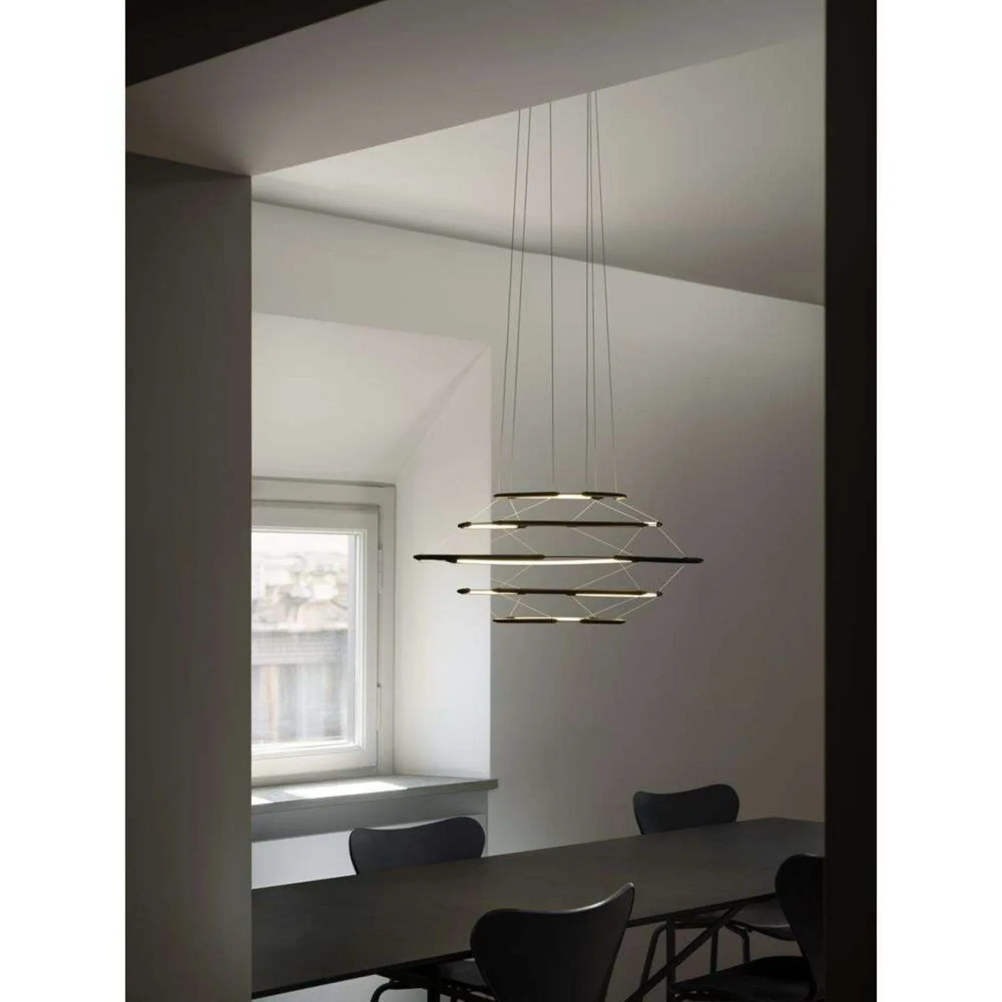 Drop 5 Pendel Satin Gold - Nemo Lighting - Spisestue - Plast - Ring