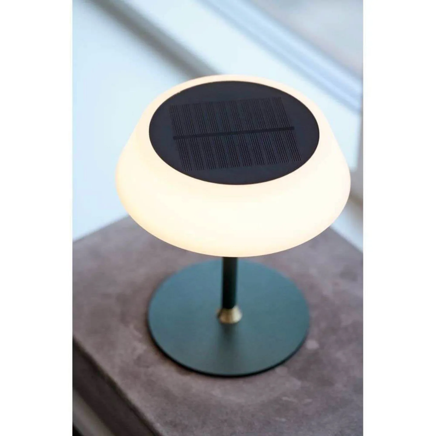 Solar Portable Bordslampa Mörk Grön - Halo Design - Vardagsrum - Metall