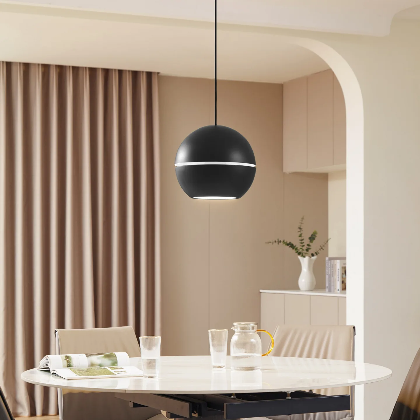 Lush hængelampe, sort, Ø 30 cm, aluminium, E27 - Nola - Stue - Design - Med én lyskilde