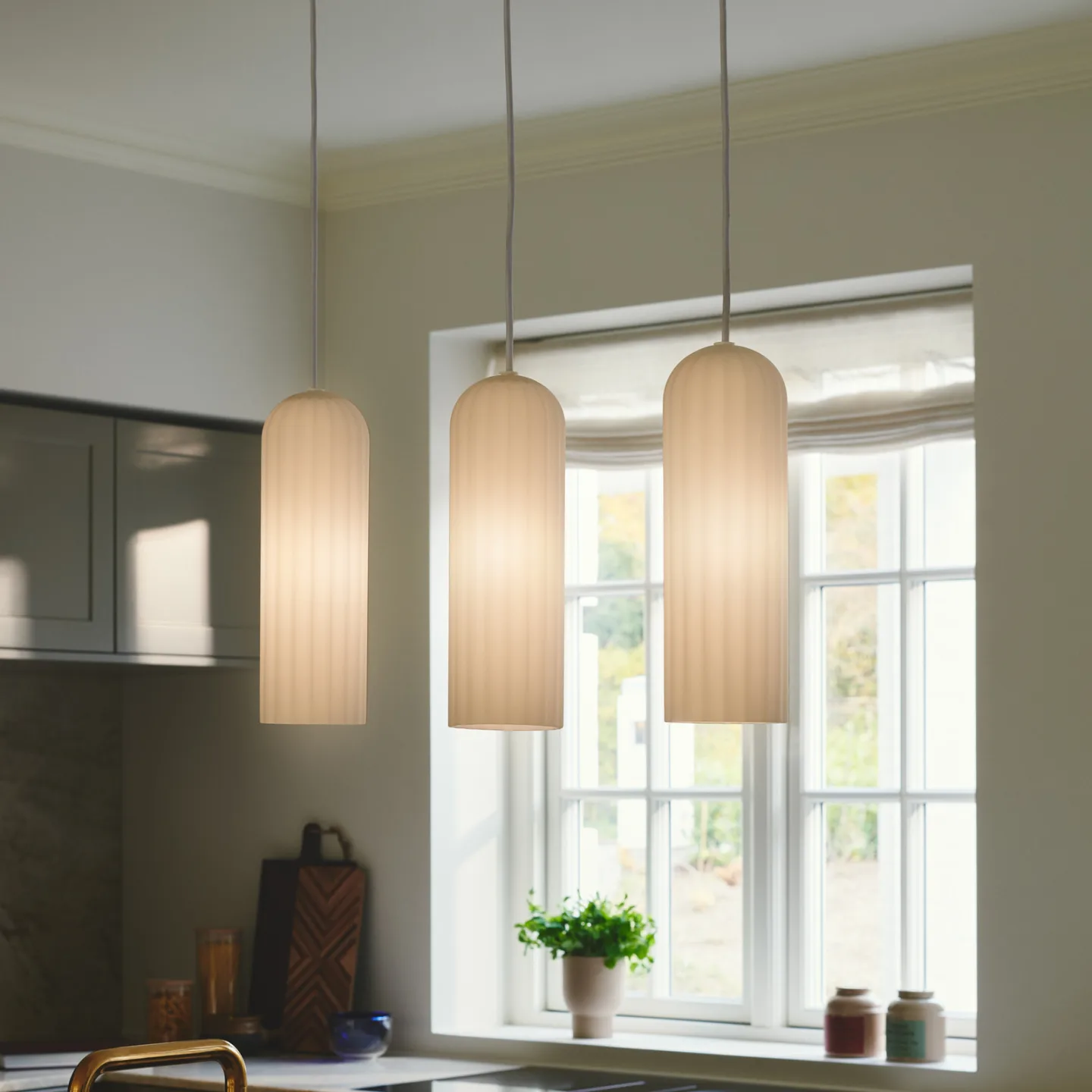 Miella 3 Pendel Rail White - Nordlux - Spisestue - Glas - Med flere lyskilder