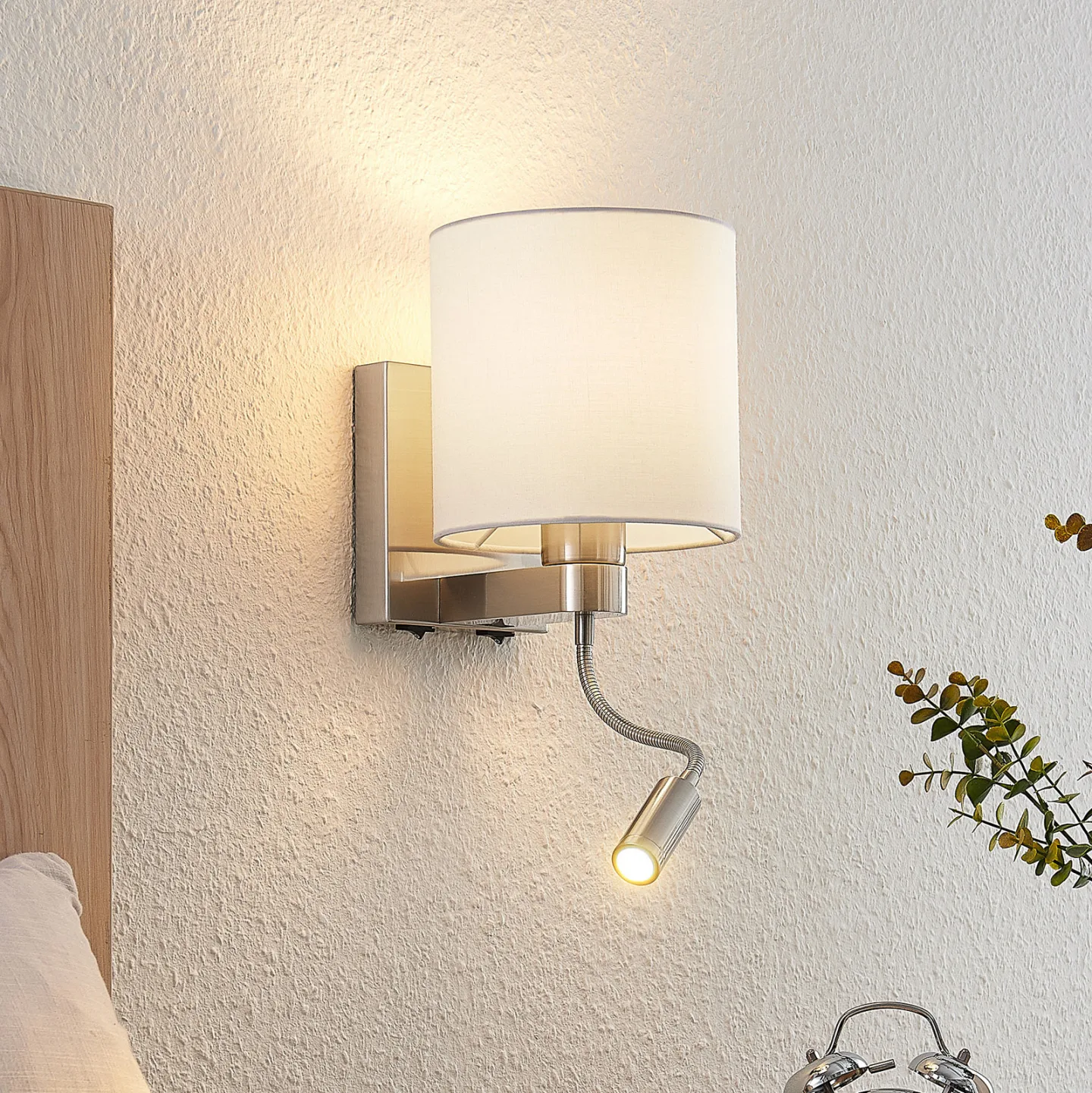 Brinja Flex Væglampe White/Chrome - Lucande - Stue - Moderne - Stof / tekstil - Med flere lyskilder