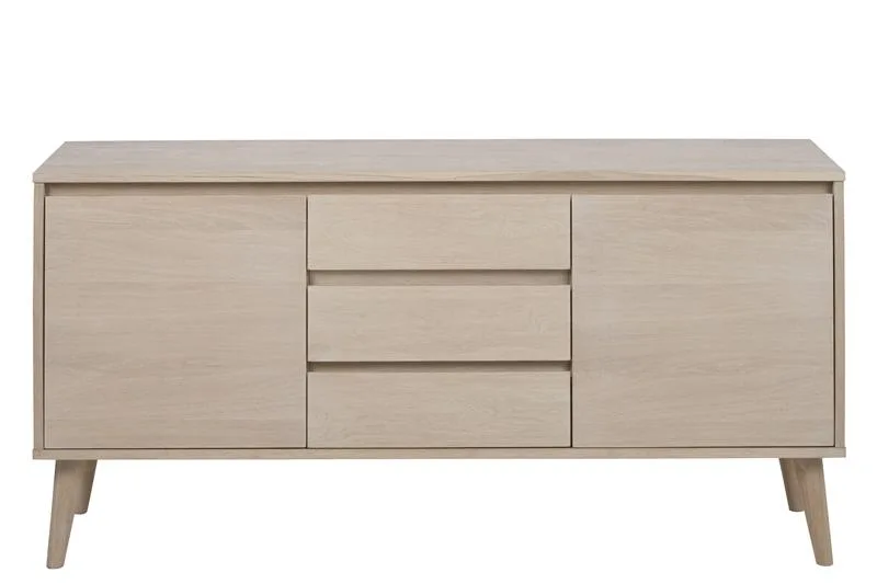 Naila Sideboard mit 2 Türen und 3 Schubladen aus Eiche Furnier und massiv,weiß gelaugt.