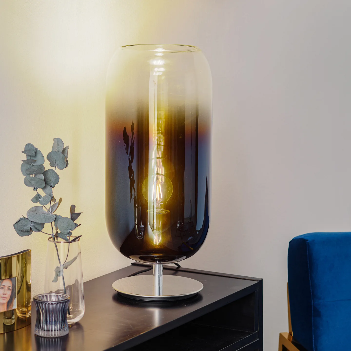 Gople Bordslampa Blue Sapphire - Artemide - Vardagsrum - Design - Glas - Med lampskärm