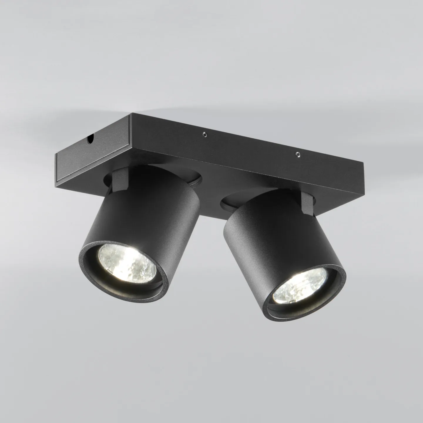 Focus 2 LED-Spot, schwarz, 2-flg., CCT drehbar - Light-Point - Wohnzimmer - Design - Aluminium - Mehrflammig