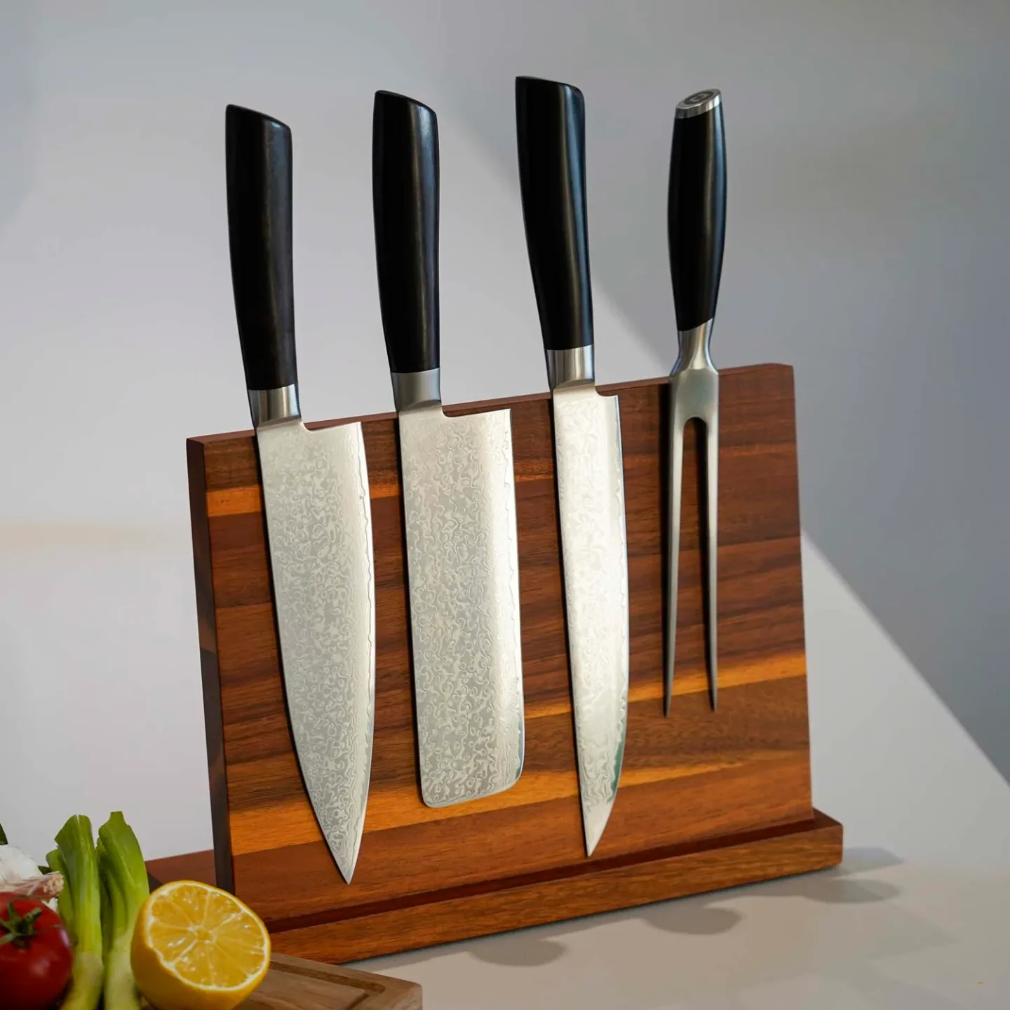 Qookware - Knivholder i Akacietræ med plads til 5 knive