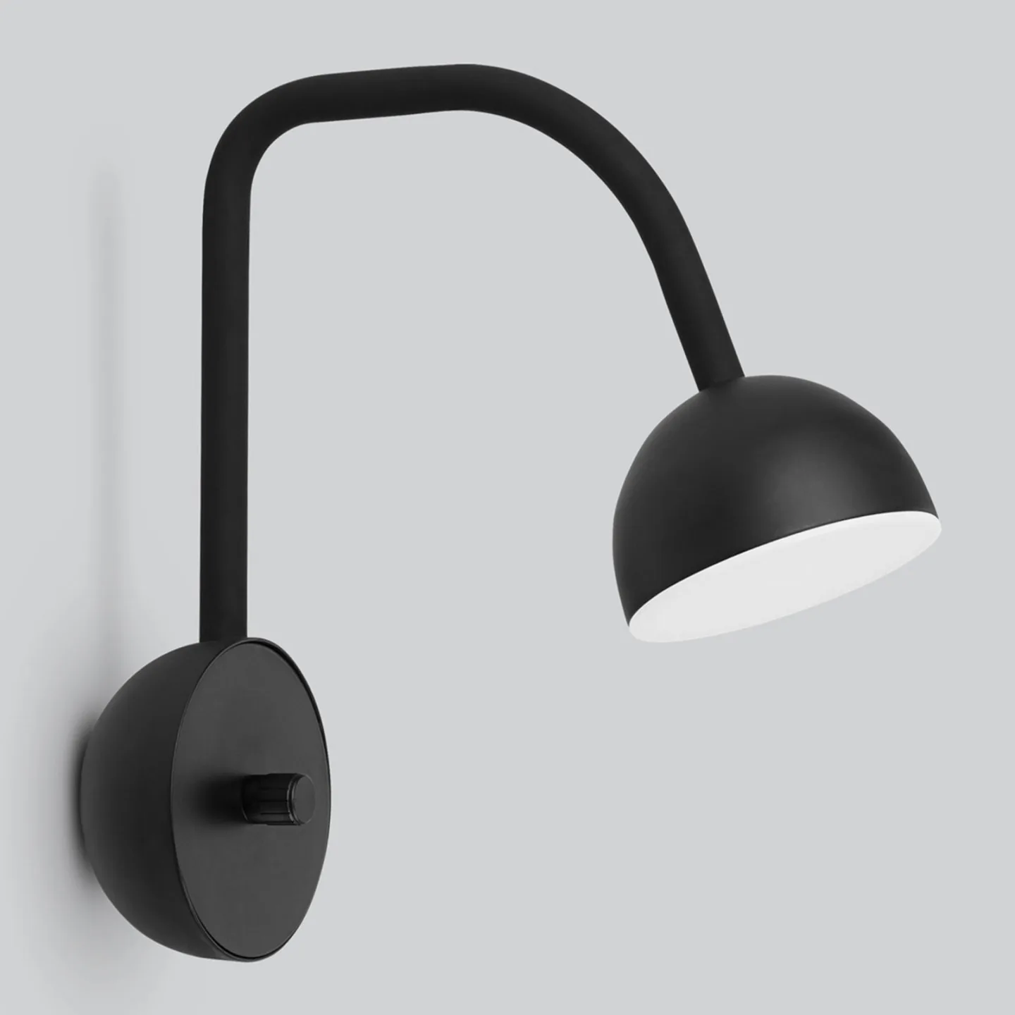 Blush Vegglampe Matt Black - Northern - Stue - Design - Metall - Med en lyskilde