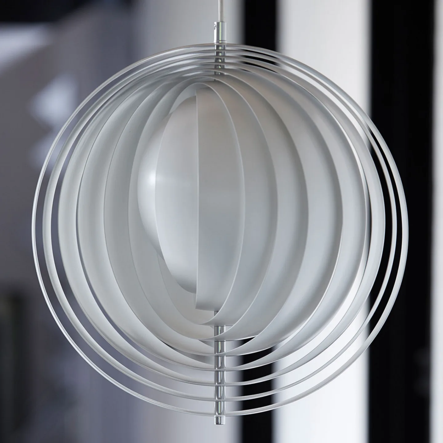 Moon Pendelleuchte Ø34 Weiß - Verpan - Wohnzimmer - Design - Metall - Einflammig