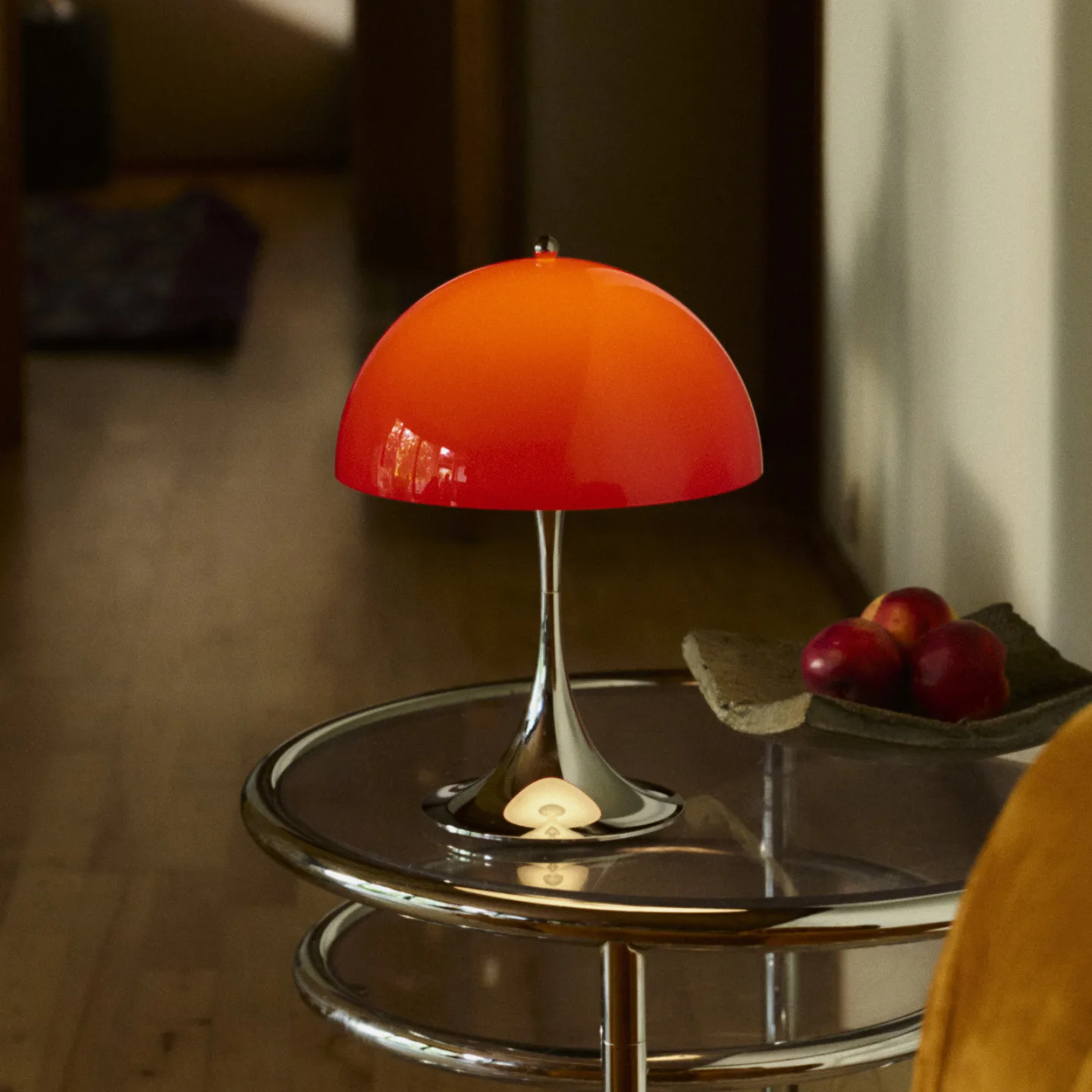 Panthella 250 Portable Original, opalrød - Louis Poulsen - Terrasse - Design - Plast - Rund