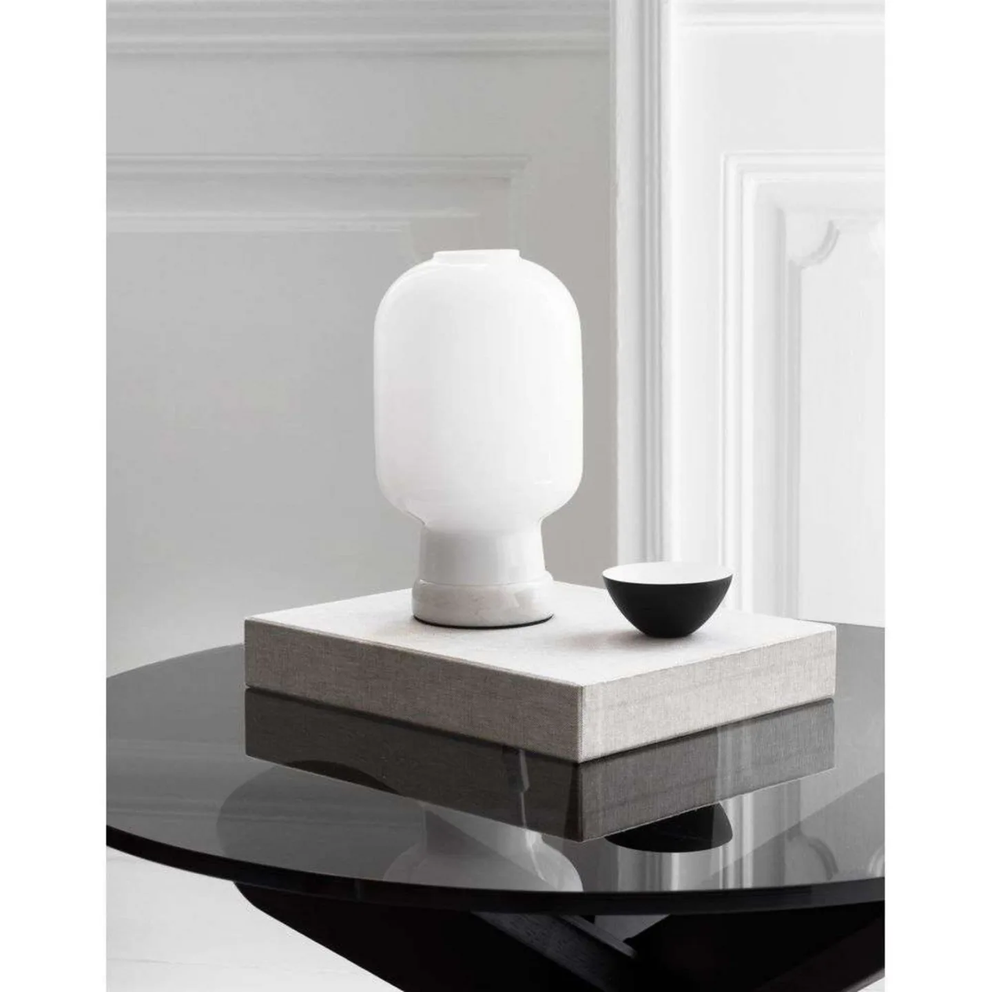 Amp Tischleuchte Weiß/Weiß - Normann Copenhagen - Wohnzimmer - Glas