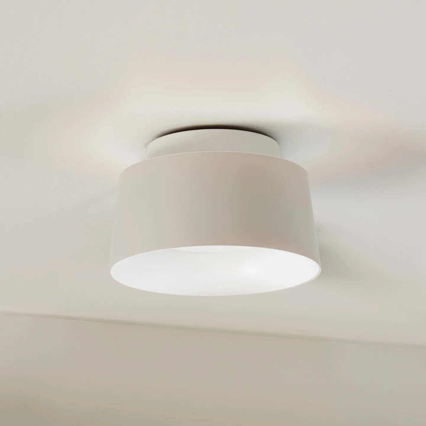Cookie Wand-/Deckenleuchte White - Loom Design - Wohnzimmer - Modern - Aluminium - Einflammig