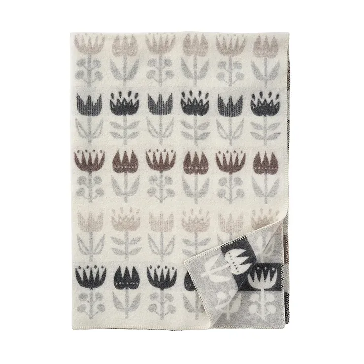 Klippan Yllefabrik Tulip pläd 130x180 cm Grey