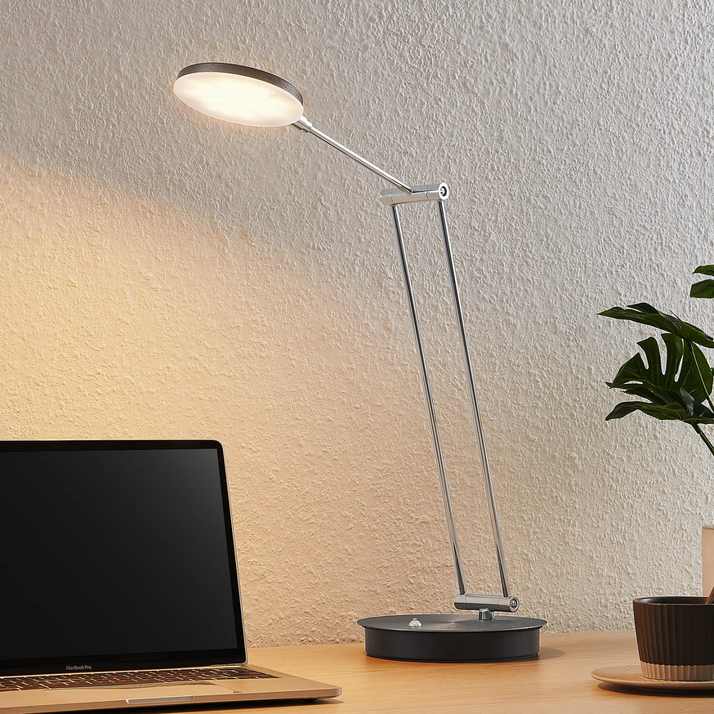 Ensley LED Bordlampe Anthracite - Lucande - Stue - Moderne - Metal - Med skærm