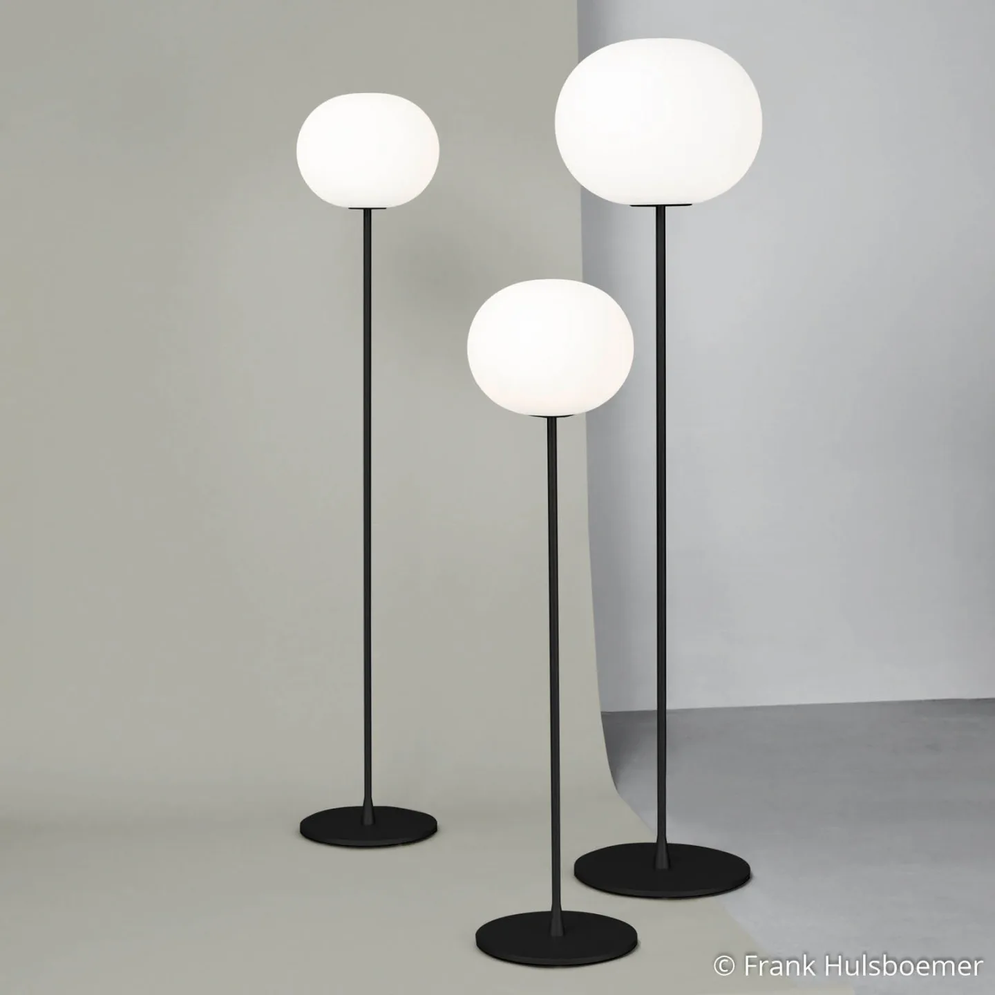 Flos - Glo-Ball Floor 2 - Black - Skärmlampor - Jasper Morrison - Svart