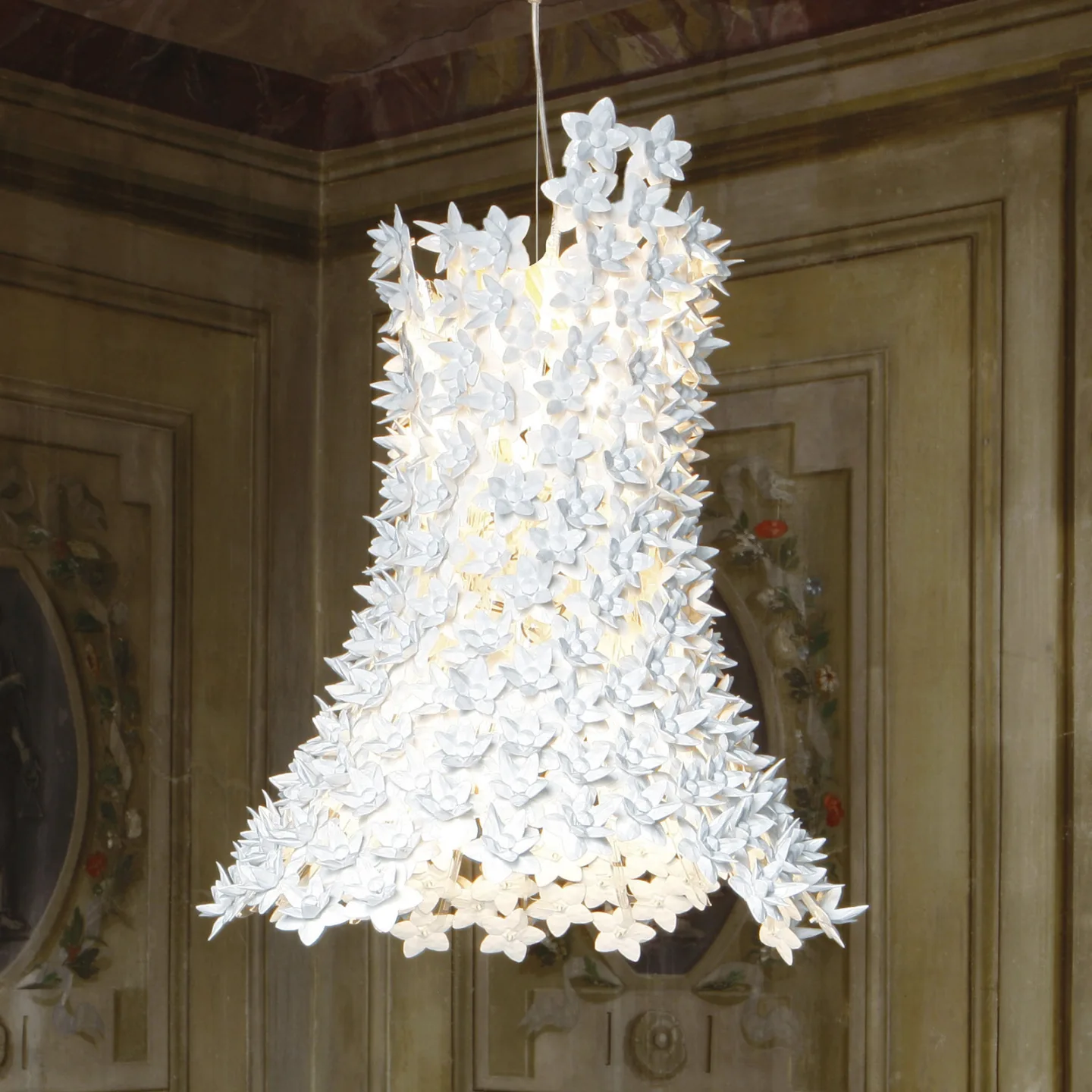 Bloom Pendel Hvit - Kartell - Stue - Design - Plast - Med en lyskilde