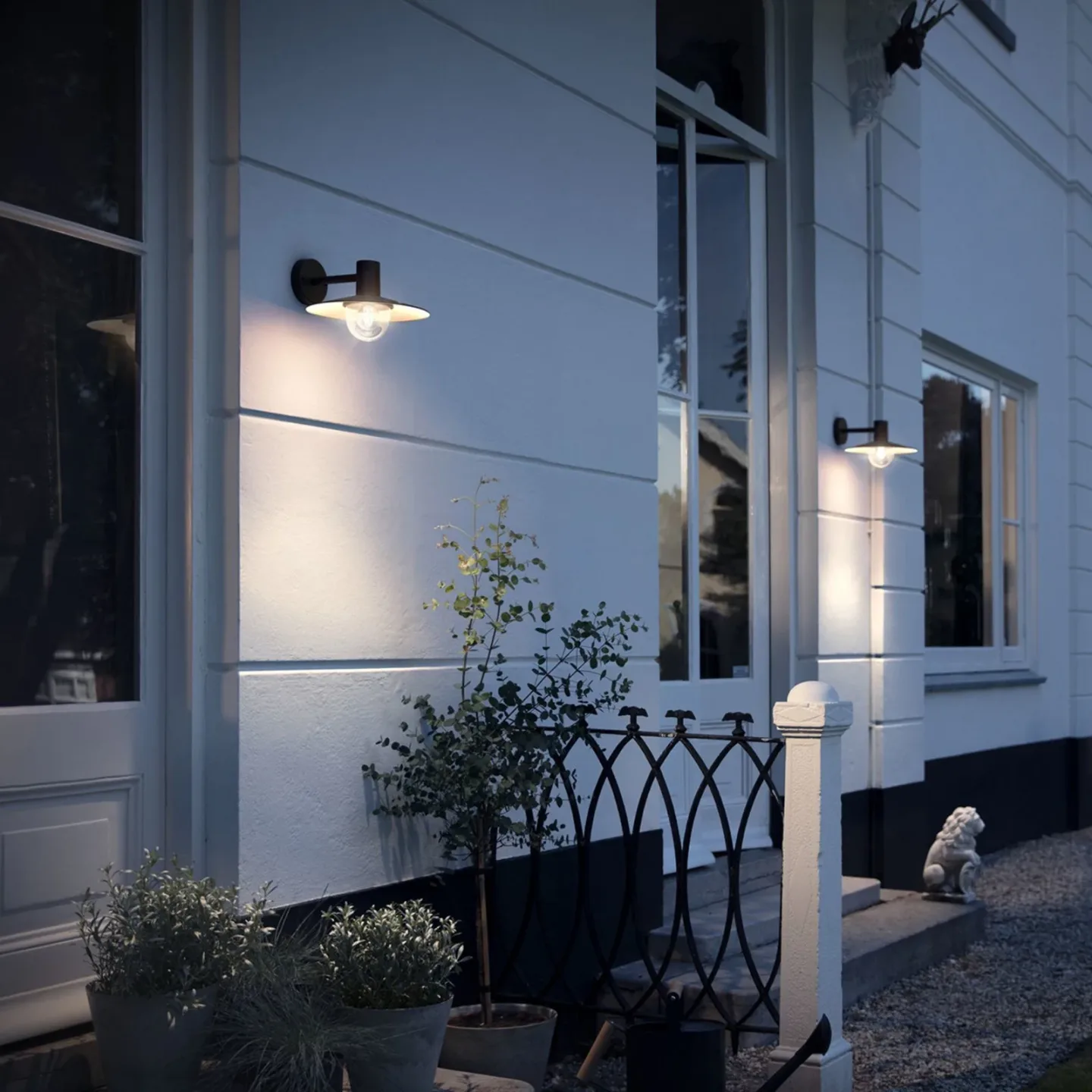 myGarden Skua Außenwandleuchte schwarz - Philips - Modern - Metall - Einflammig