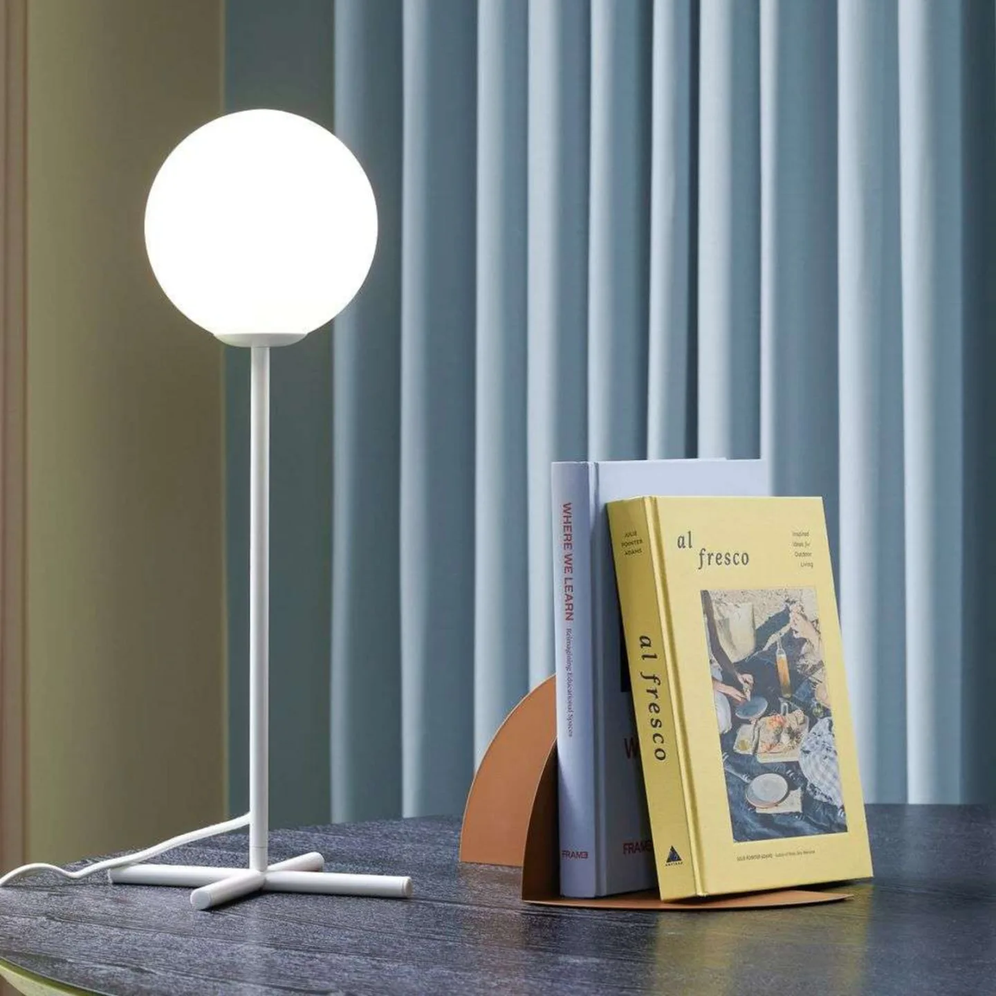 Champ Tischleuchte White - Hübsch - Wohnzimmer - Glas