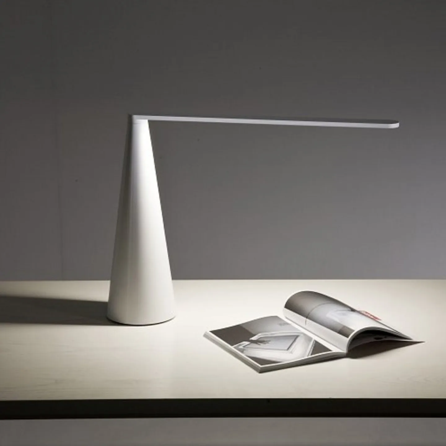 Elica Tischleuchte Junior Weiß - Martinelli Luce - Wohnzimmer - Modern - Metall - Einflammig