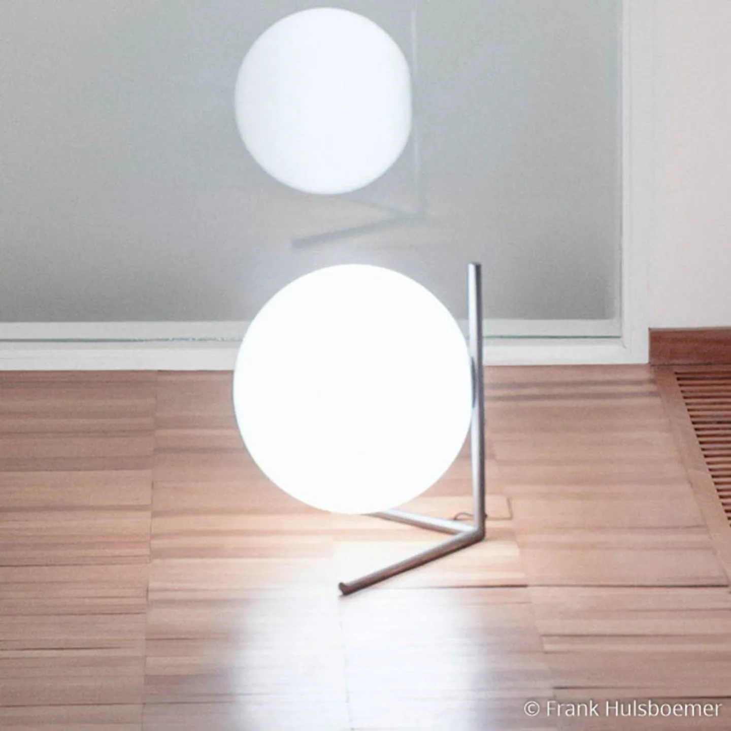 IC T2 bordlampe krom - FLOS - Stue - Design - Glas - Kugle