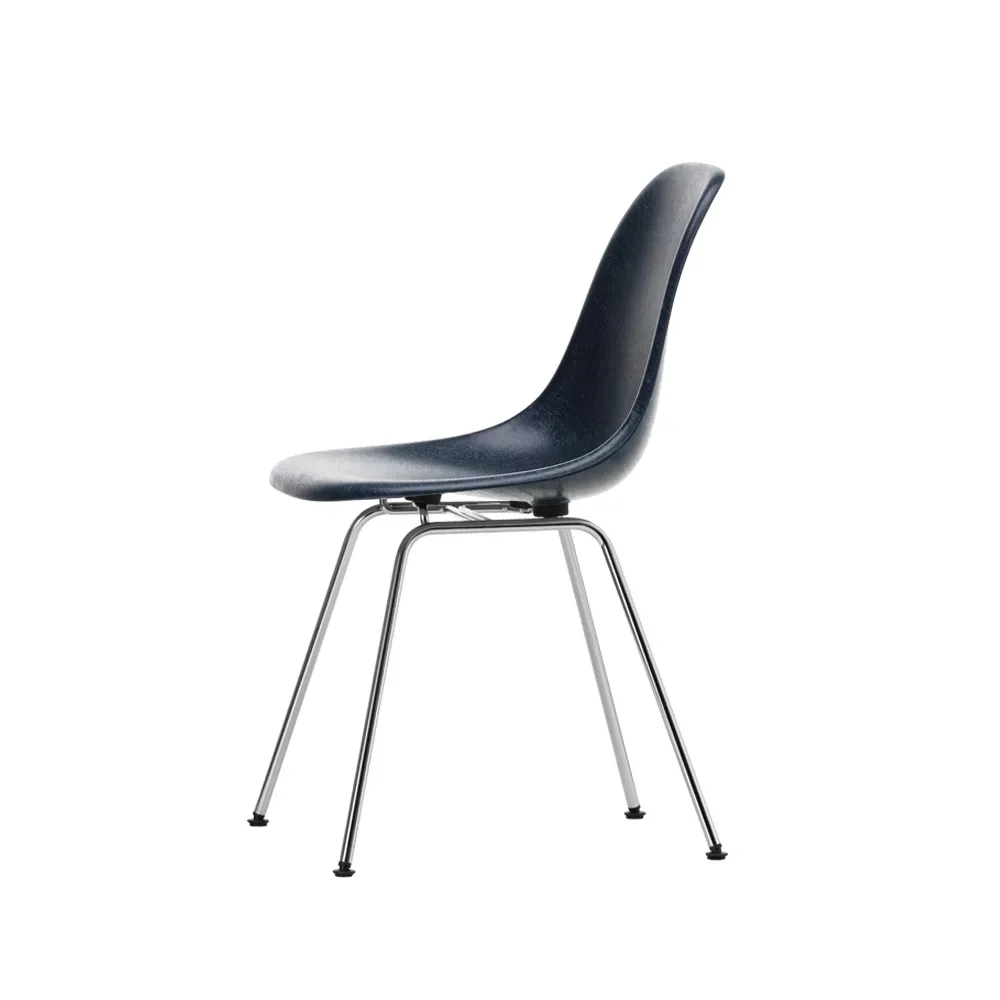 Vitra Eames fiberglass chairs DSX stol Navy blue-Chrome