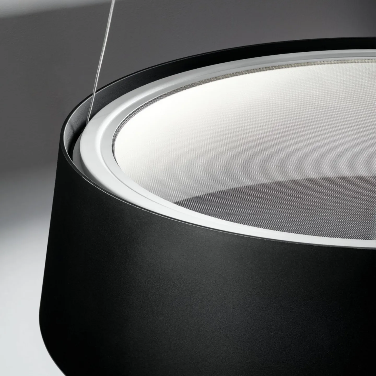 Oxygen LED-Hängeleuchte, schwarz, Ø 56 cm - Stilnovo - Wohnzimmer - Design - Kunststoff - Einflammig