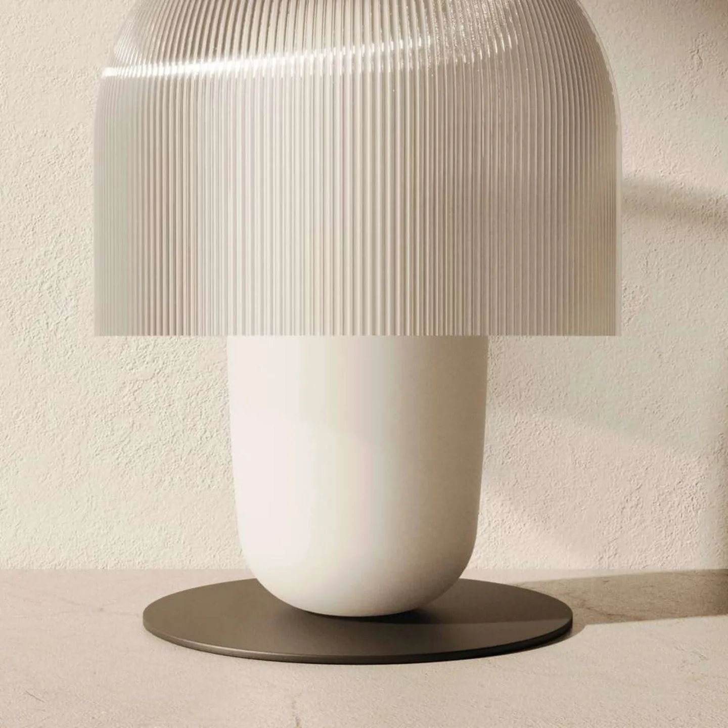 Holm LED-Tischlampe, Glas/Metall, Ø 30 cm - Aromas del Campo - Wohnzimmer - Skandinavisch - Einflammig
