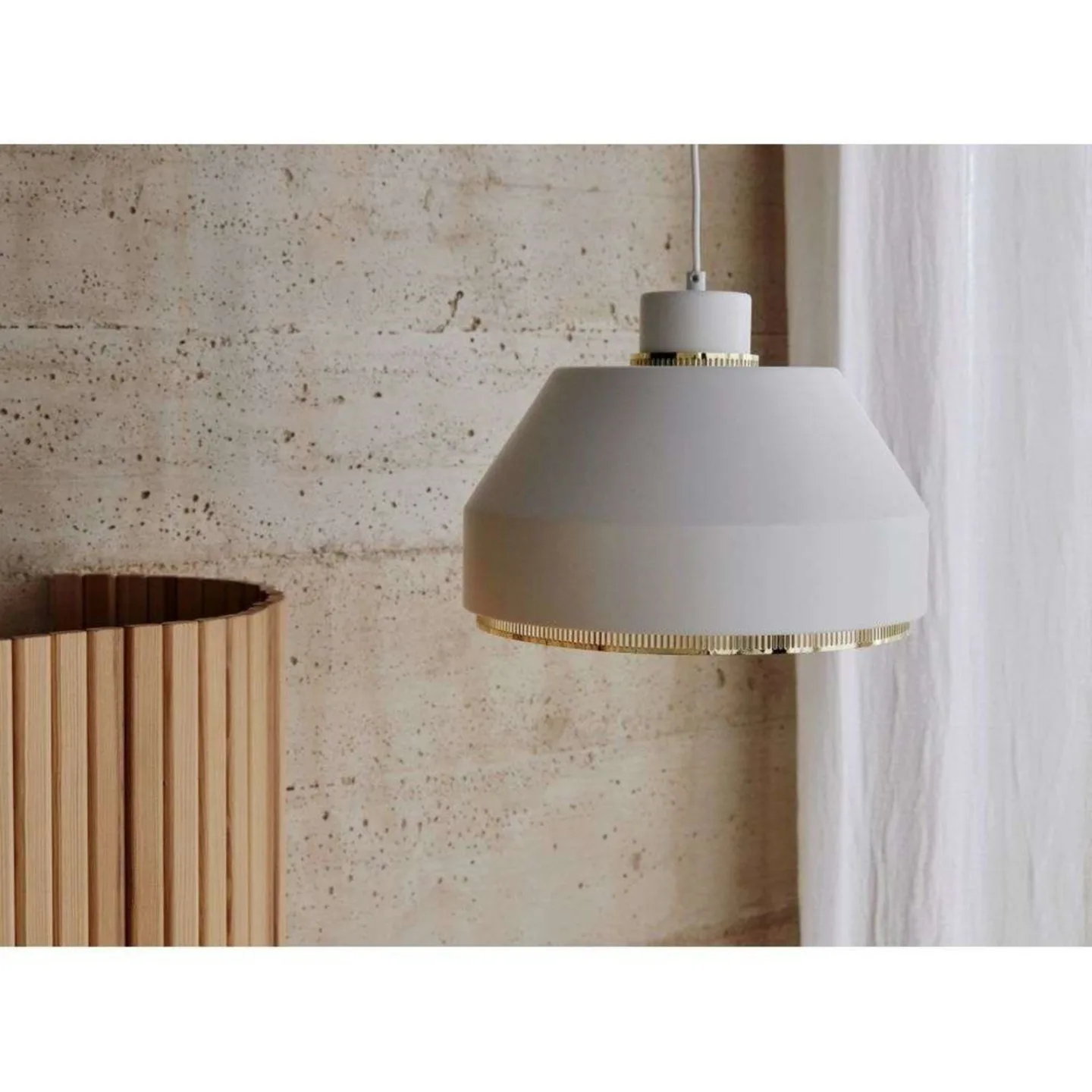 AMA500 Pendelleuchte White/Brass - Artek - Esszimmer - Metall
