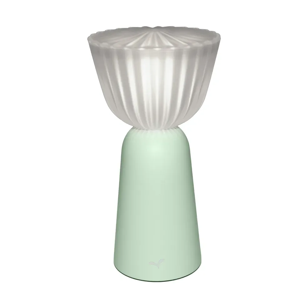 Fermob Swiing portabel bordslampa Ice mint (grön)