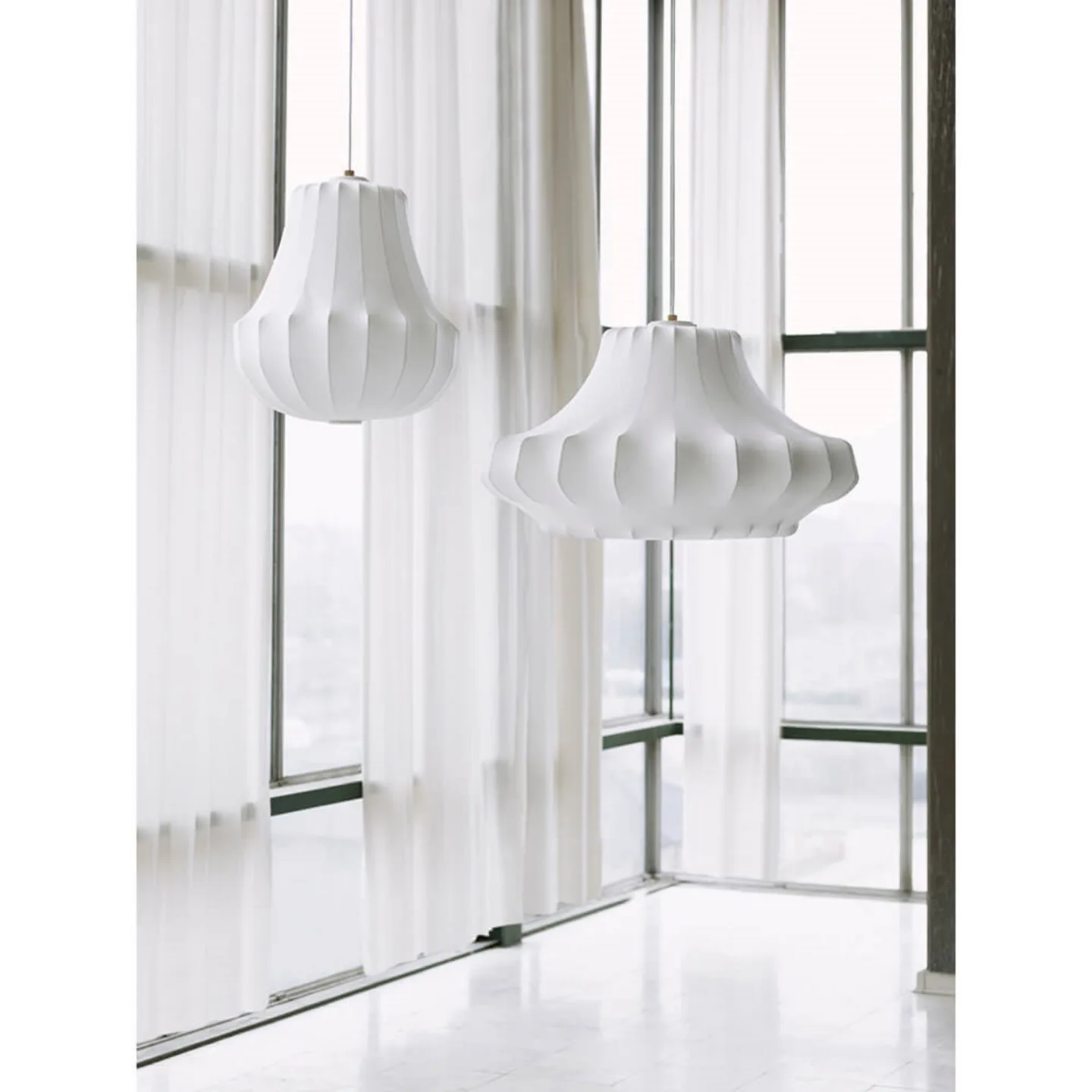 Phantom Pendel Medium - Normann Copenhagen - Stue - Plastik