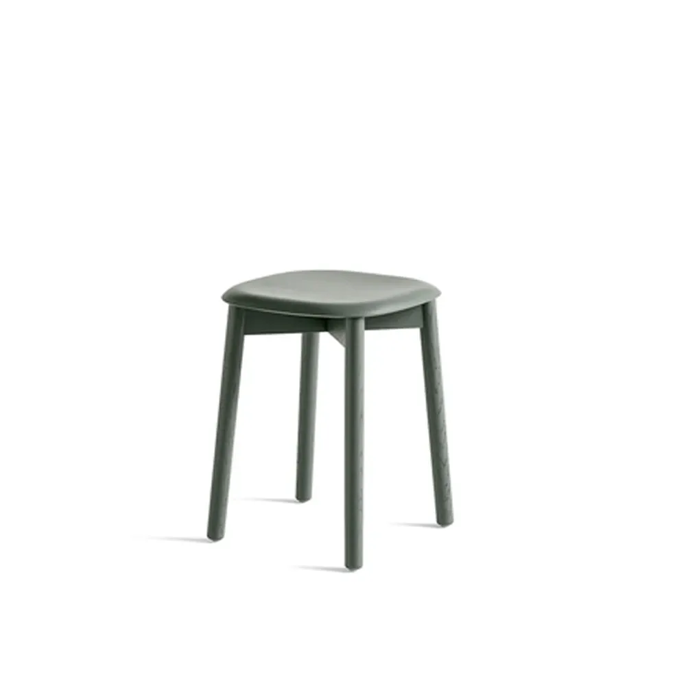 HAY Soft Edge 72 Hocker Dusty green-dusty green Eichen­gestell