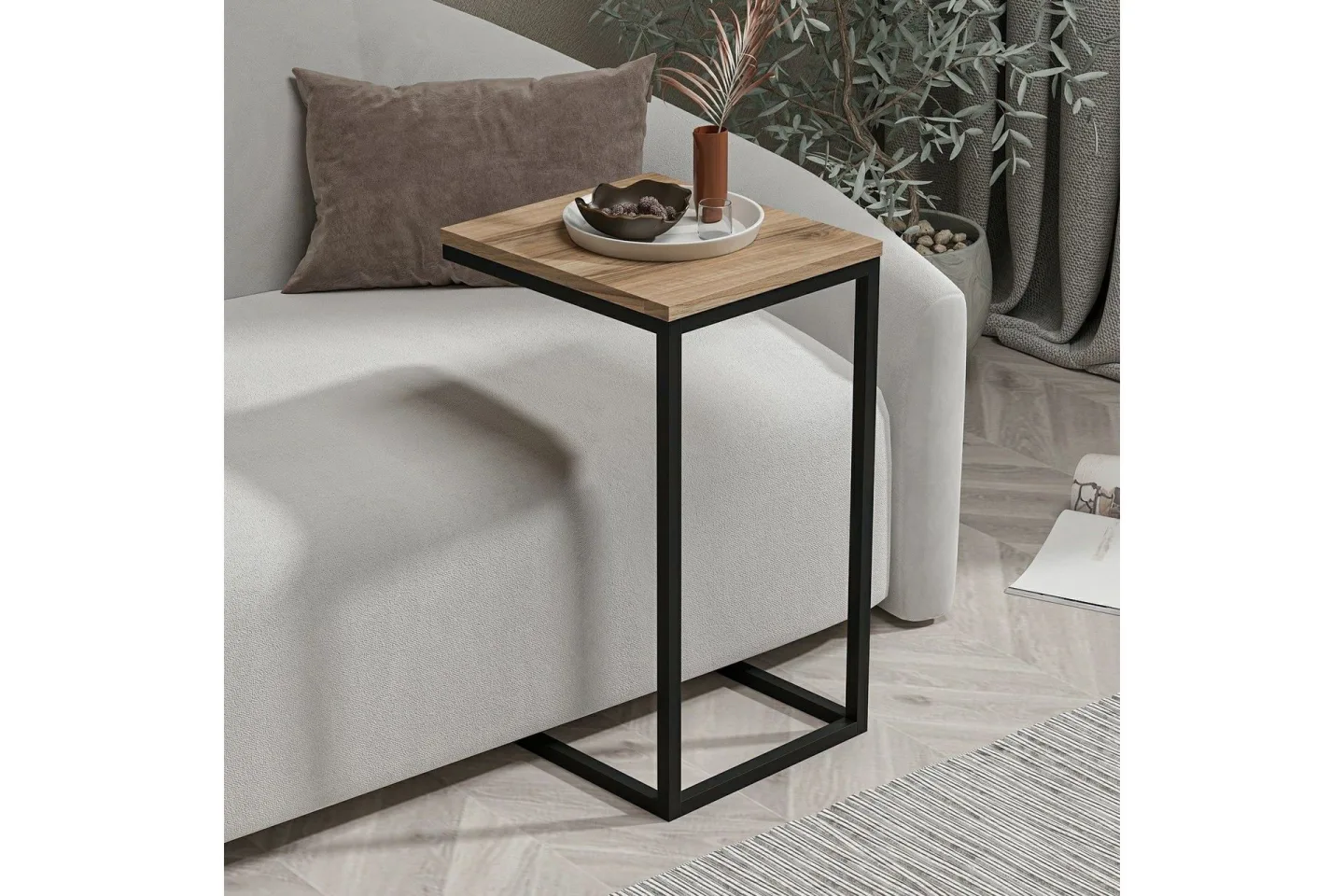 Davin Skänk 35 cm - Valnöt