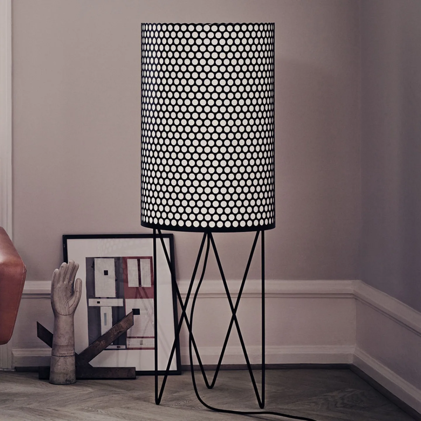 GUBI Pedrera PD2 golvlampa black