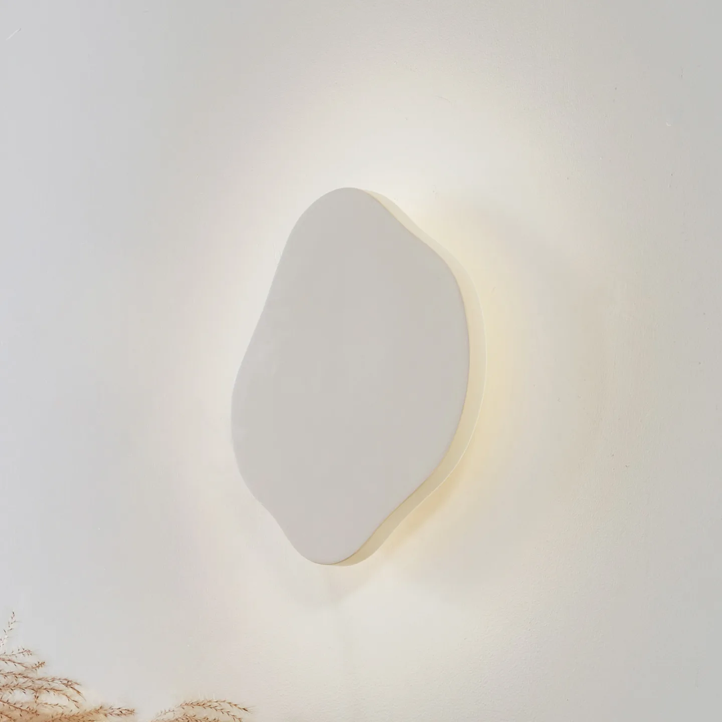 Nielson LED-Wandlampe Höhe 30 cm beige Gips - Lindby - Wohnzimmer - Modern - Gips / Ton - Einflammig